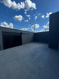 860588509373885