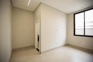 WhatsApp Image 2025-06-06 at 19.05.02 (1)